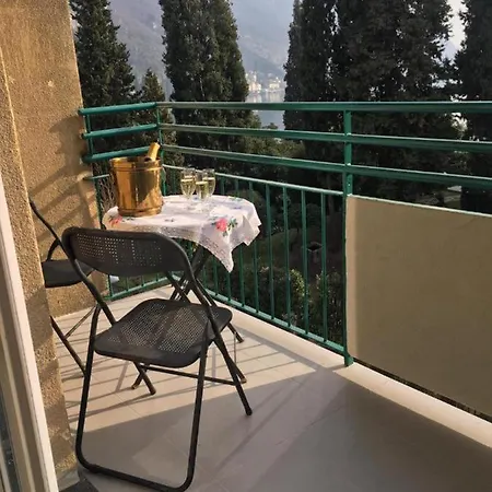 Wonderful View דירה ורנה